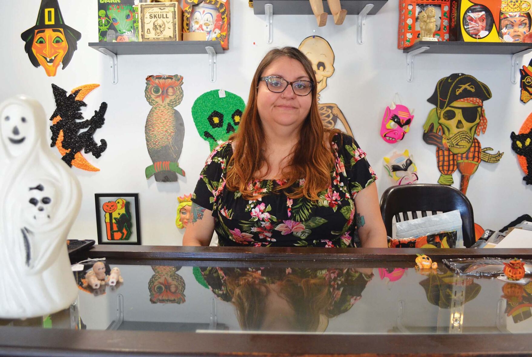 Odds & Ends: Candy’s Curiosities and Vintage now open on Washington Street